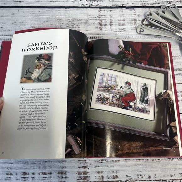 Santa Claus An American Treasure Leisure Arts Cross Stitch Pattern Book 1999 - Picture 8 of 10